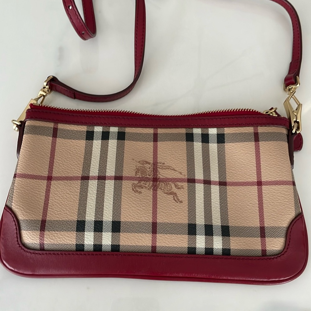 Burberry logo shoulder bag